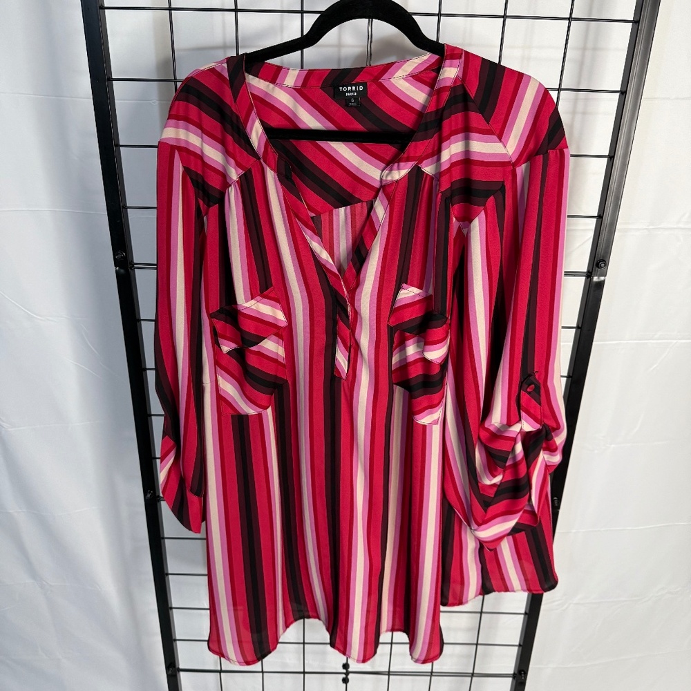 Torrid 6X Pink and Red Striped Harper Blouse